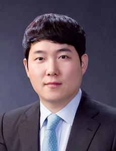 Jinwoo, Yoo Professor